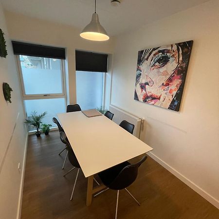Modern Central Apt With Rooftop, Privat Balcony, & Free Parking,Next To Aarhus Attractions Экстерьер фото